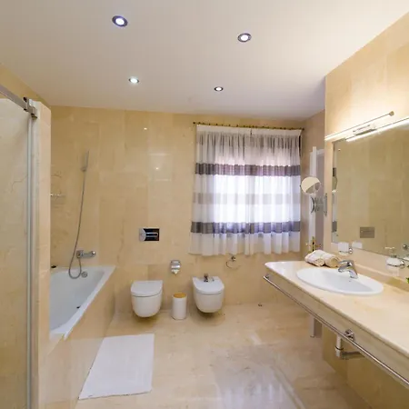 Rada Gigantes Villa *