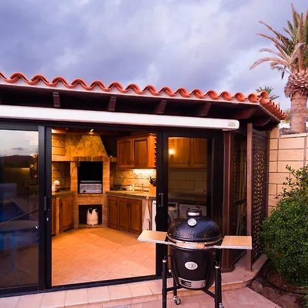 Rada Gigantes Puerto de Santiago (Tenerife)