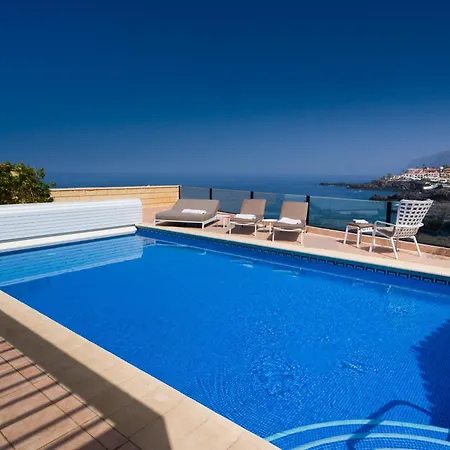 Rada Gigantes Villa