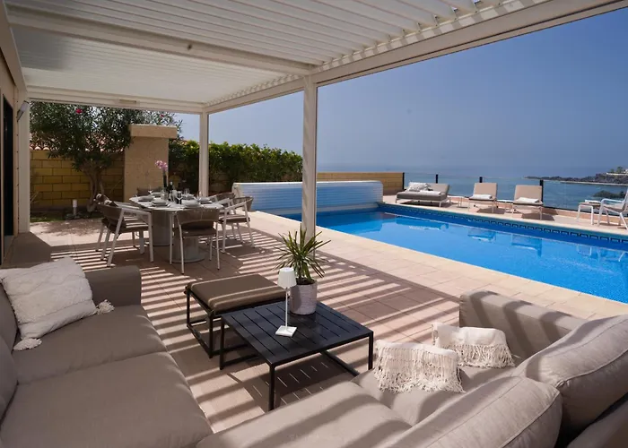 Rada Gigantes Puerto de Santiago (Tenerife)